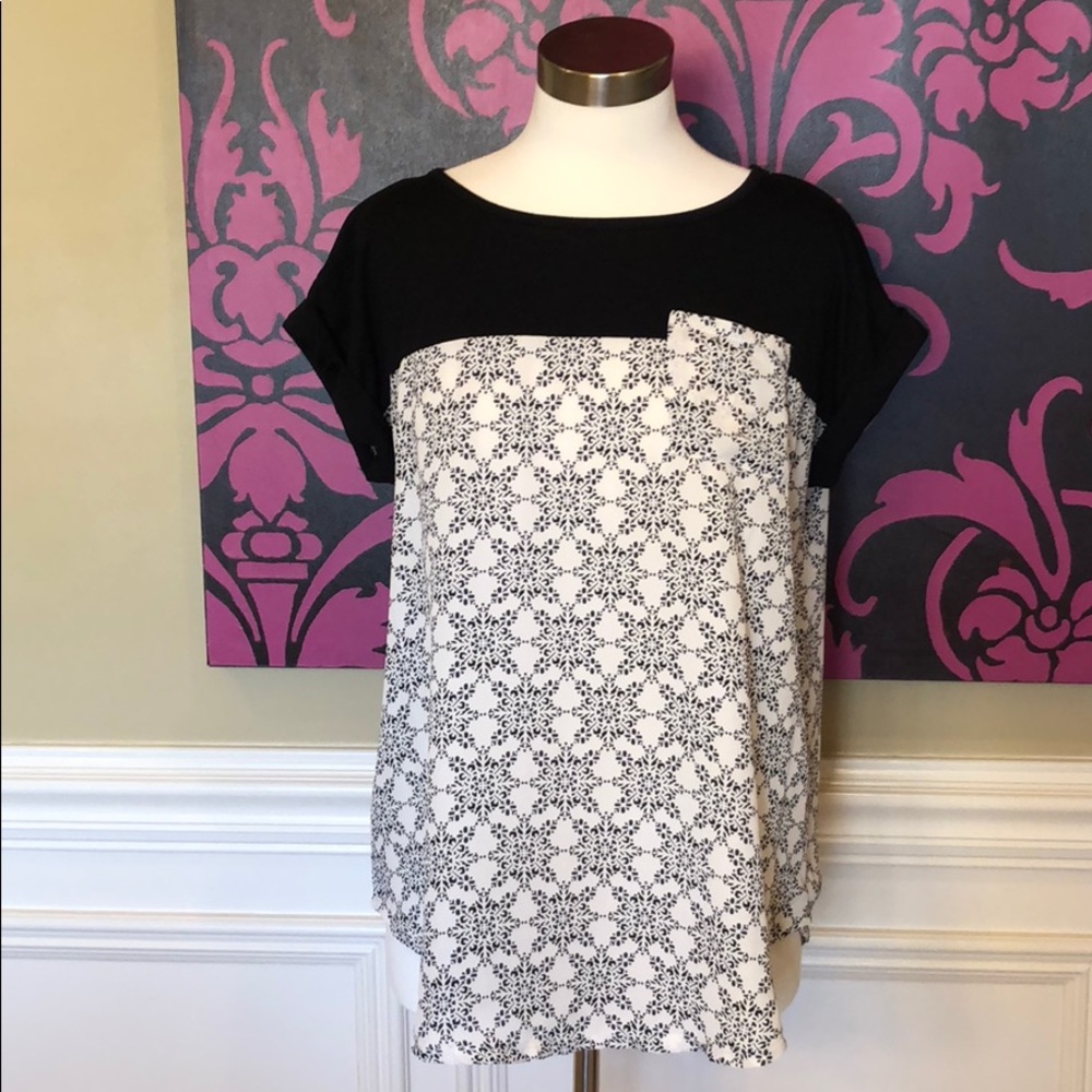 Jolt Mixed Media Top with Pocket